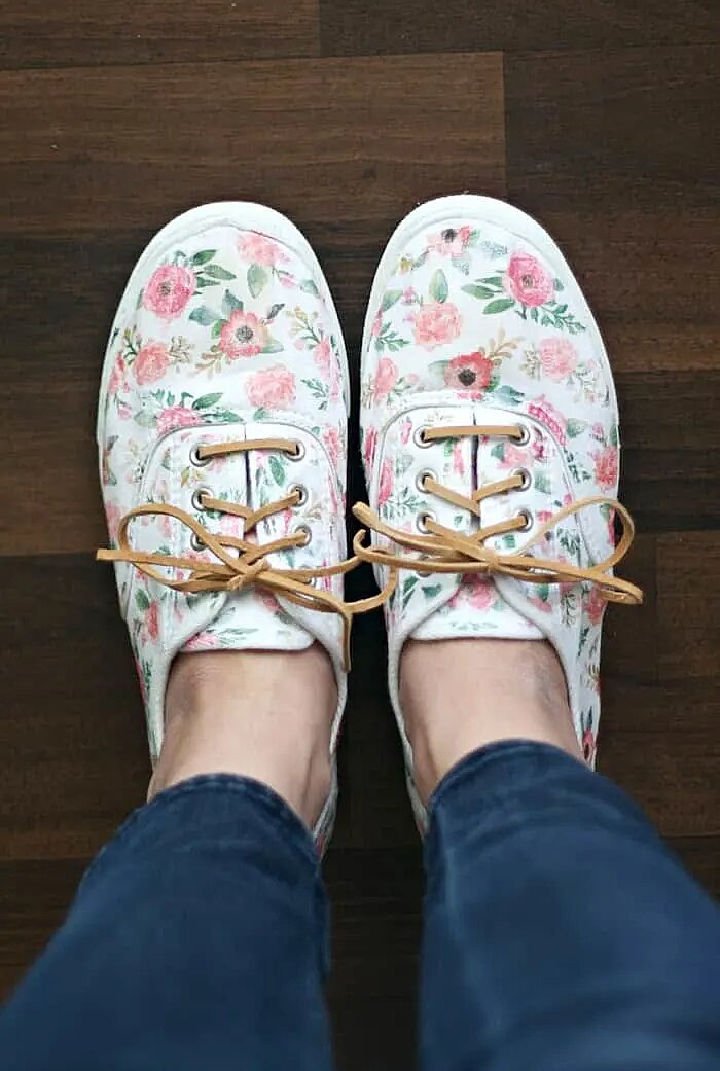 25 Easy DIY Shoe Painting Ideas DIY Painted Shoes The Beauty Dojo